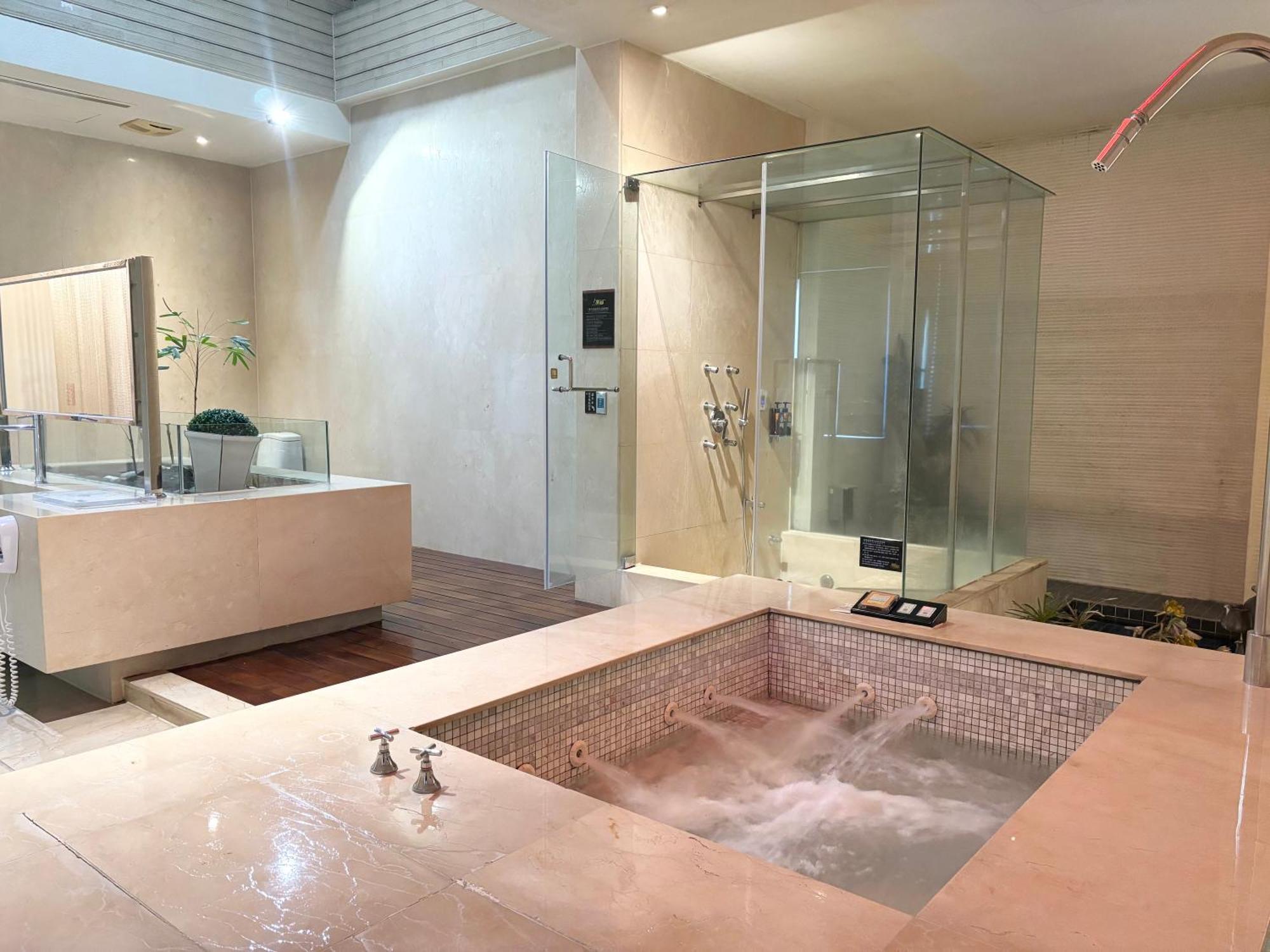 Xiadu Motel Ταϊχούνγκ Εξωτερικό φωτογραφία
